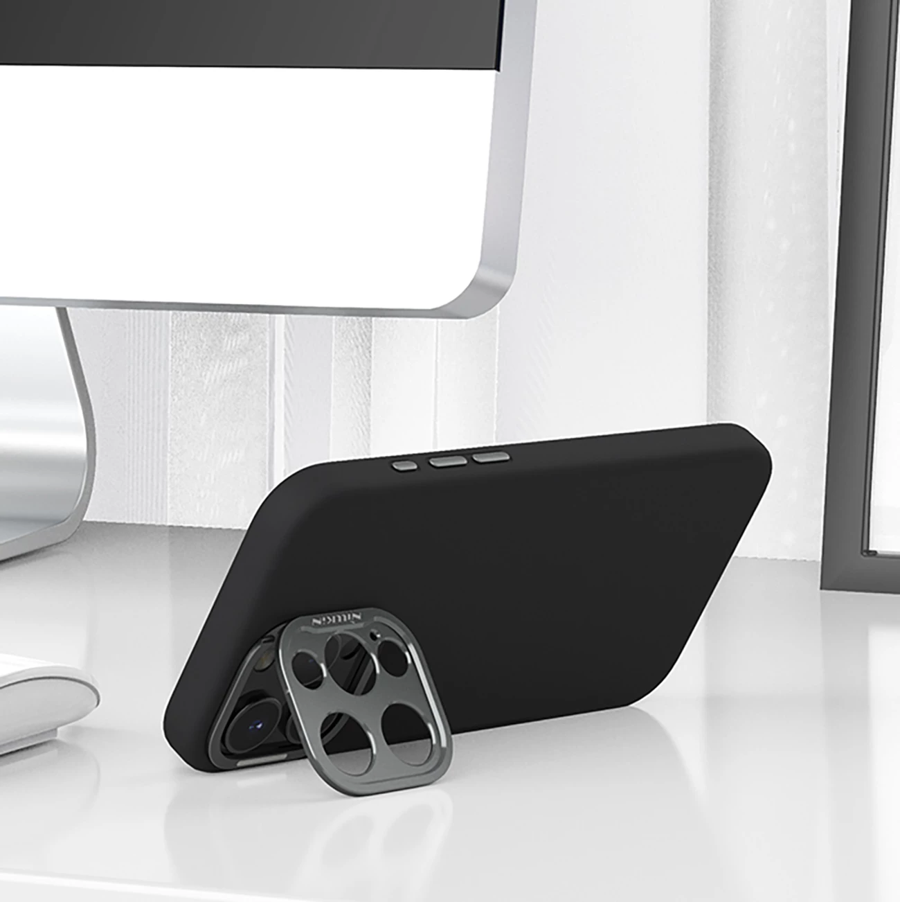 Mbështjellës Nillkin LensWing Prop Magnetic Case për iPhone 16 Pro Max, zi