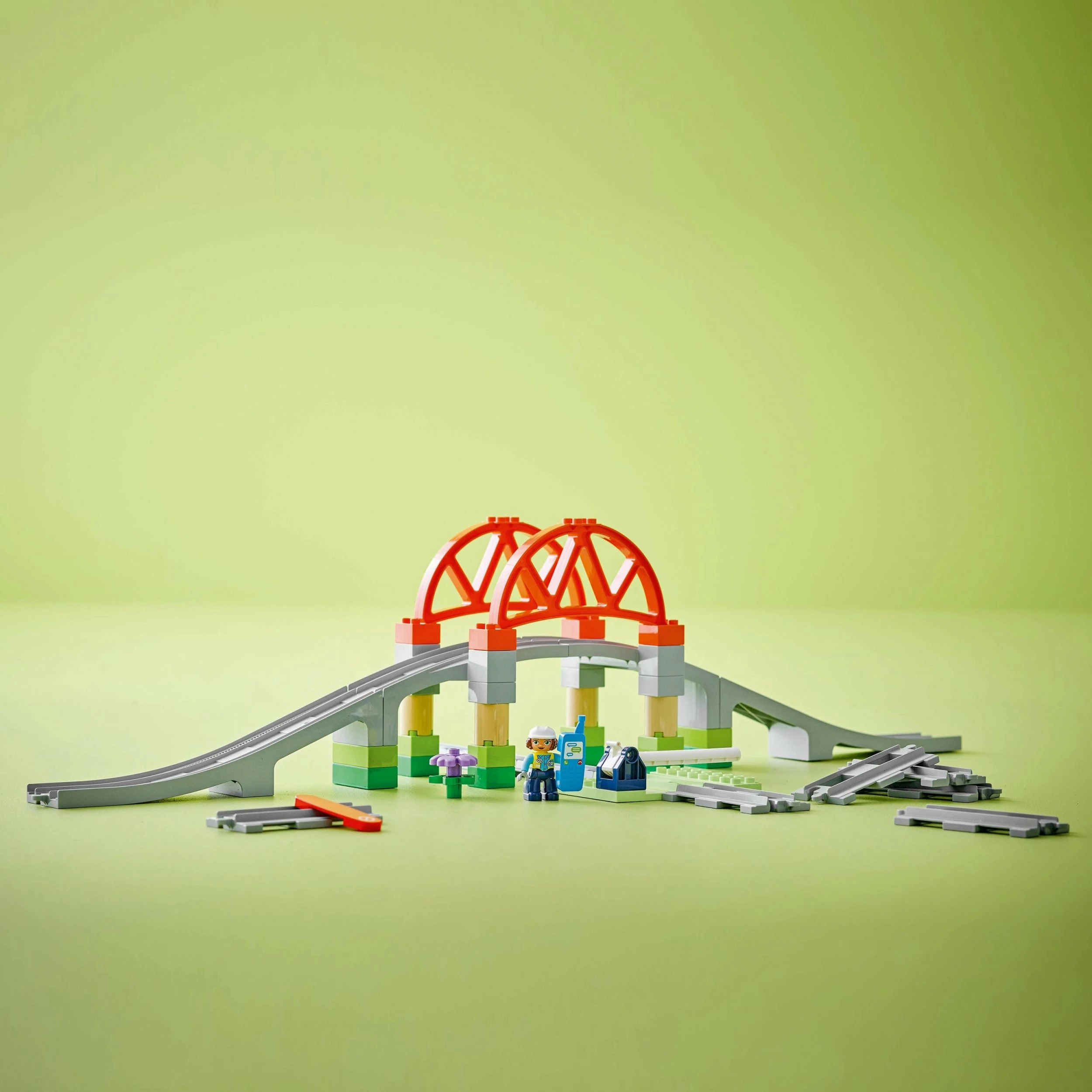 Set zgjerimi urë dhe shina hekurudhe LEGO DUPLO 10426, 42 pjesë, për 2+ vjet