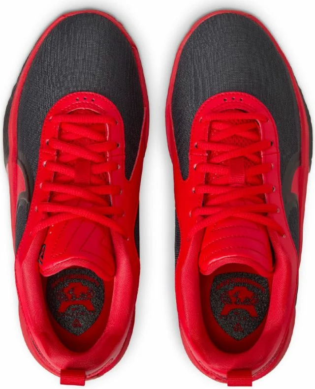 Atlete për fëmijë Nike, të zeza dhe të kuqe