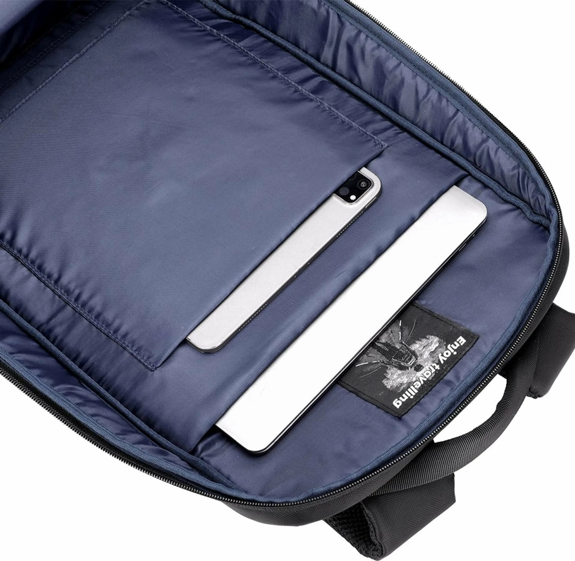 Çantë shpine për laptop Modecom Active 15 15.6" me portë USB, e zezë