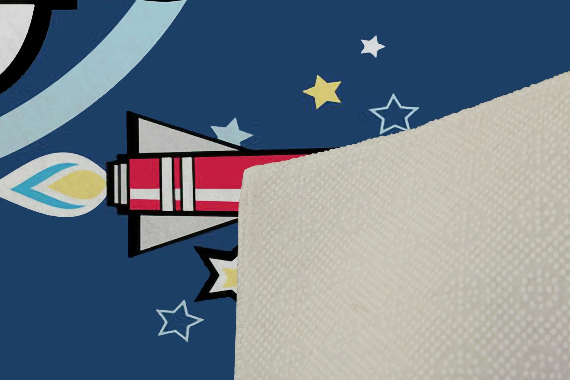 Qilim për fëmijë, dizajn astronaut, shumëngjyrësh, 120x180cm, KHMFESTO0021KEÇE