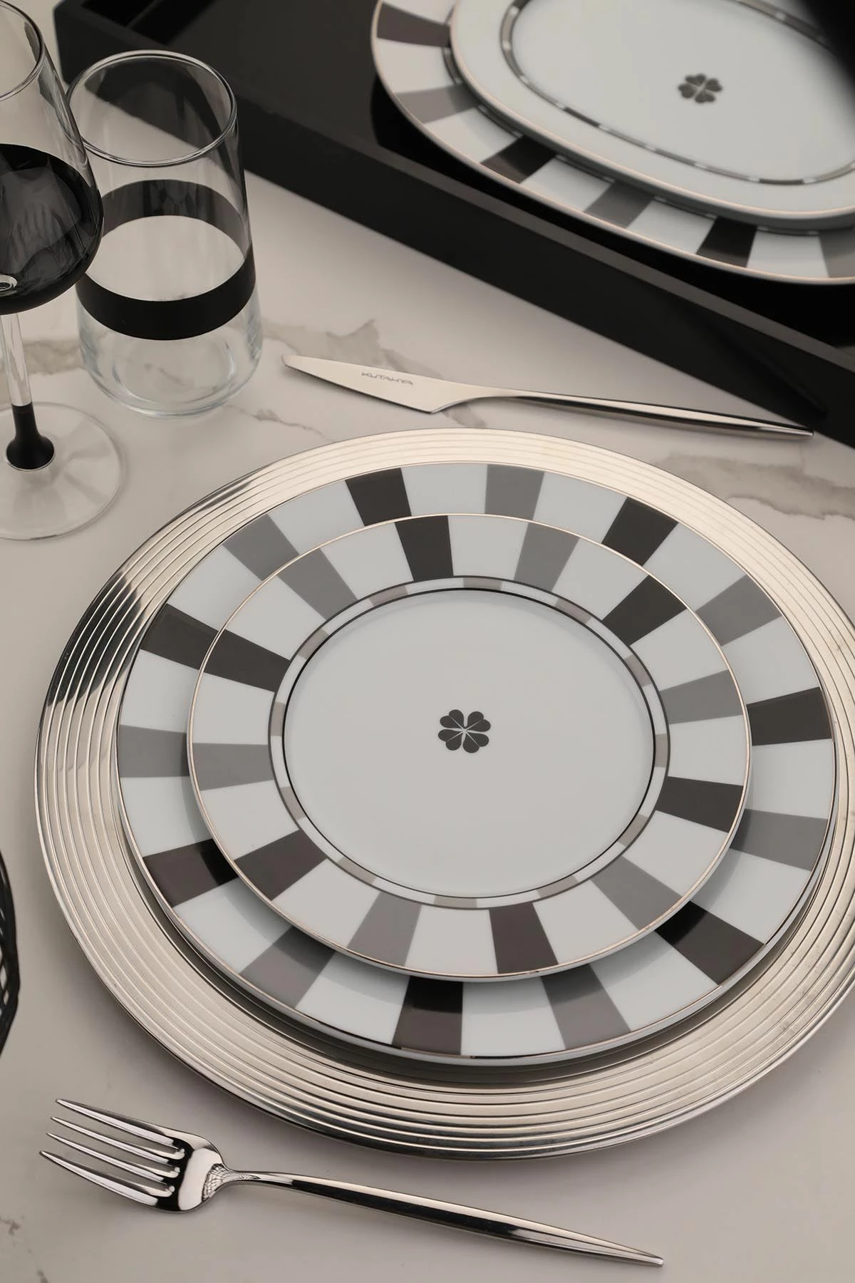 Set enësh për drekë, 27 copë, Hermia Concept, LB27YT43012688