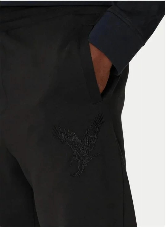 Pantallona sportive për meshkuj Armani Exchange, të zeza