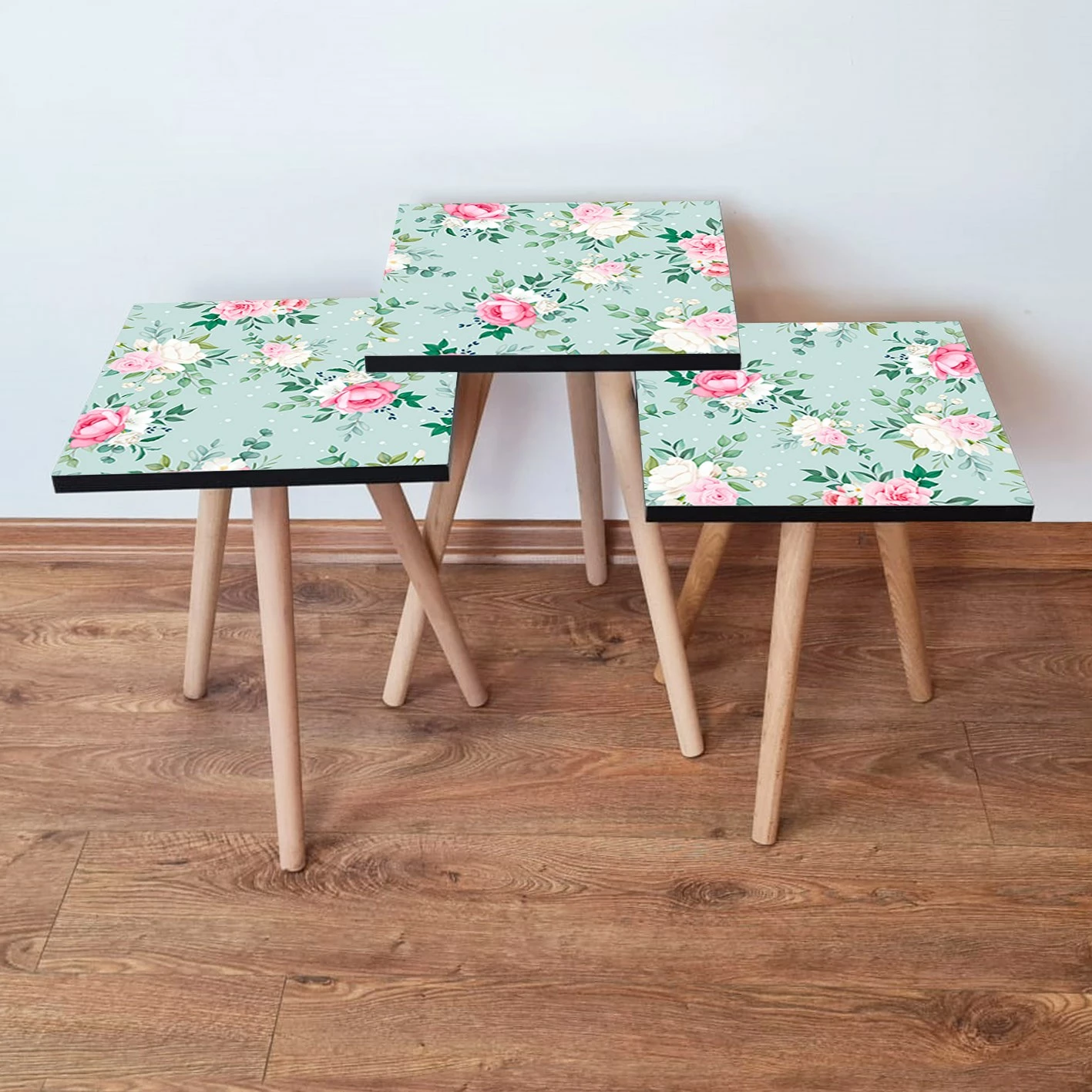 Set tavolinash të mbivendosura Skye Decor, 3 copë, jeshile