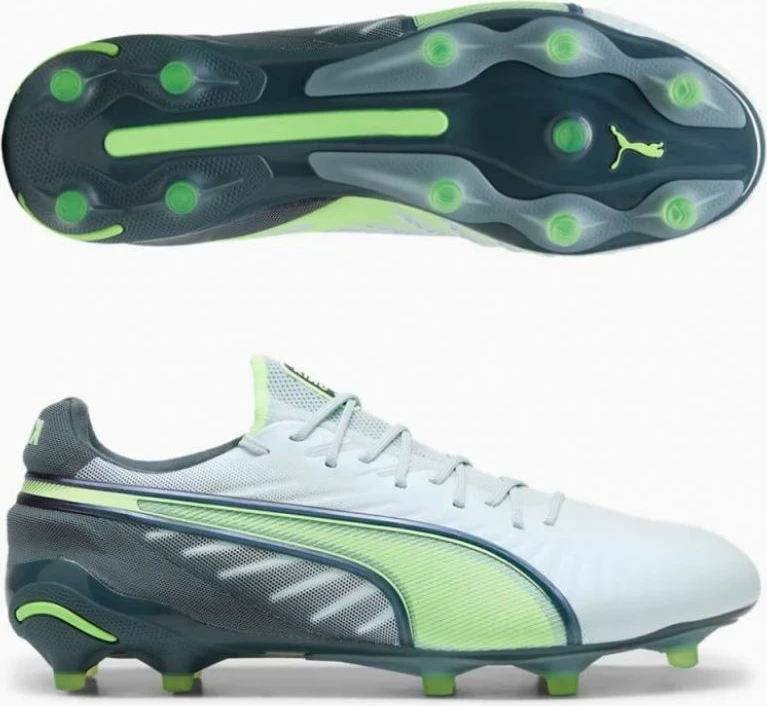 Atlete futbolli Puma për meshkuj, të bardha