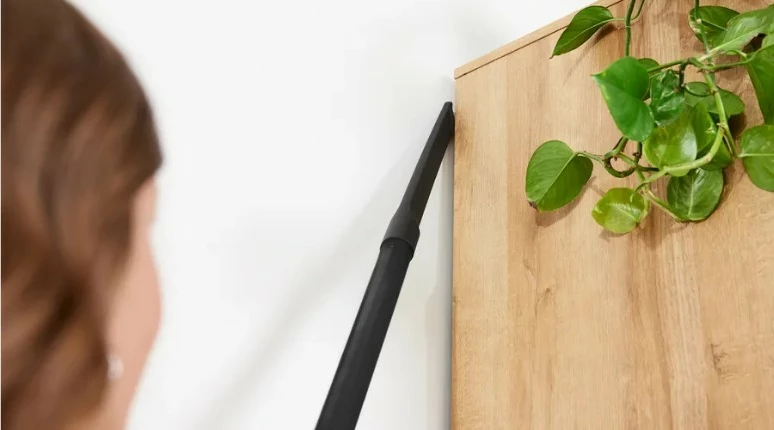 Fshesë me korrent me qese, Bosch BGB41PET1 ProAnimal, 700 W, kapacitet 4 L, filtër HEPA, rreze 11 m, e kuqe/zezë