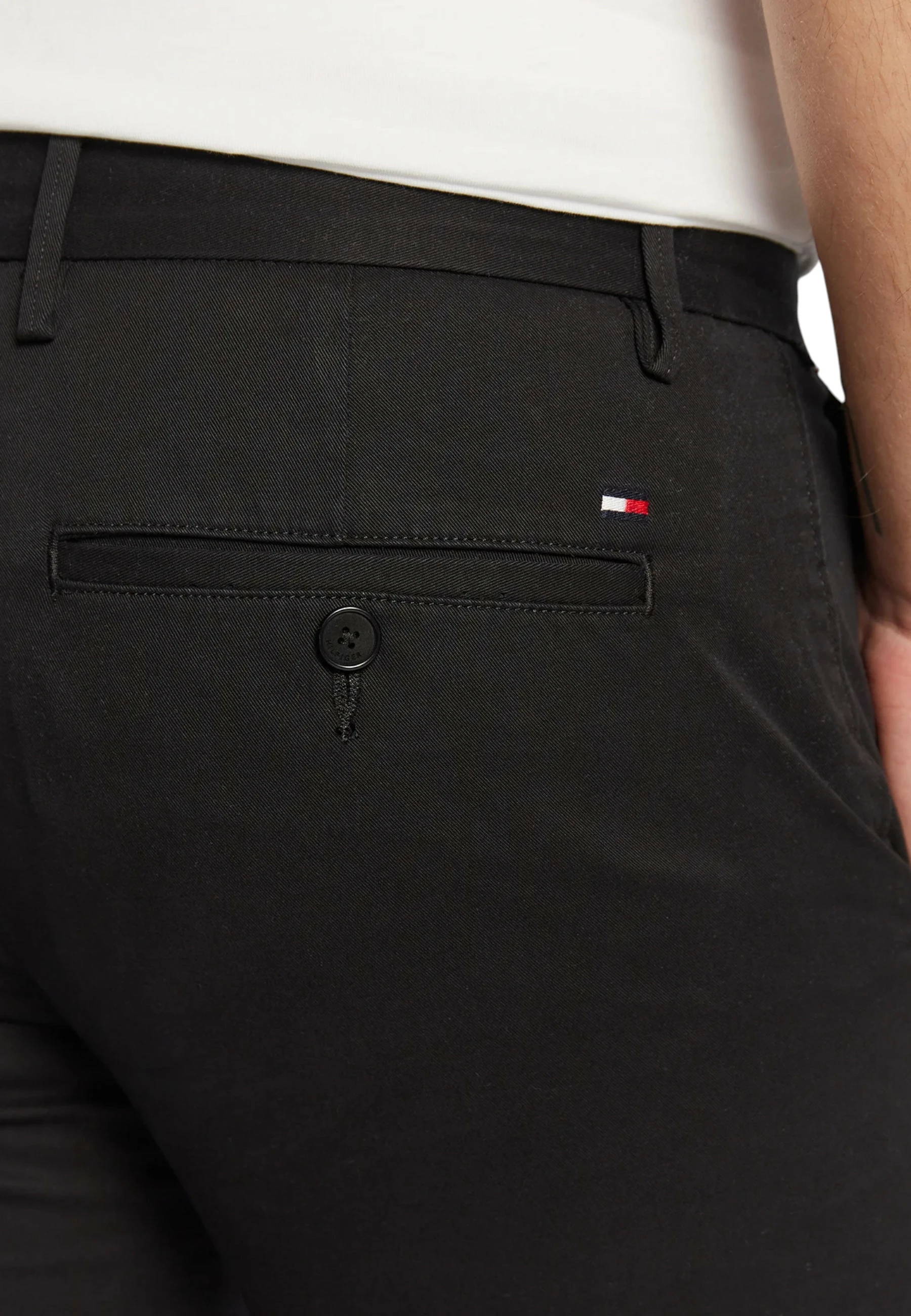 Pantallona për meshkuj Tommy Hilfiger Bleecker 1985 Pima C MW0MW26619, të zeza [Madhësia: W38 L32]