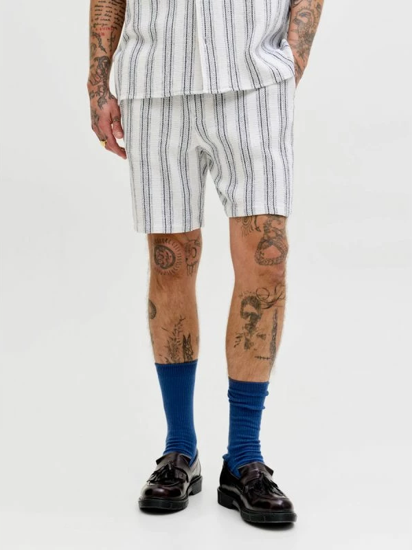 Shorce për meshkuj Jack&Jones JPSTJAIDEN COBA STRIPE JOG SHORTS REG SN 12274413, Cloud Dancer/Stripes [Madhësia: XL]