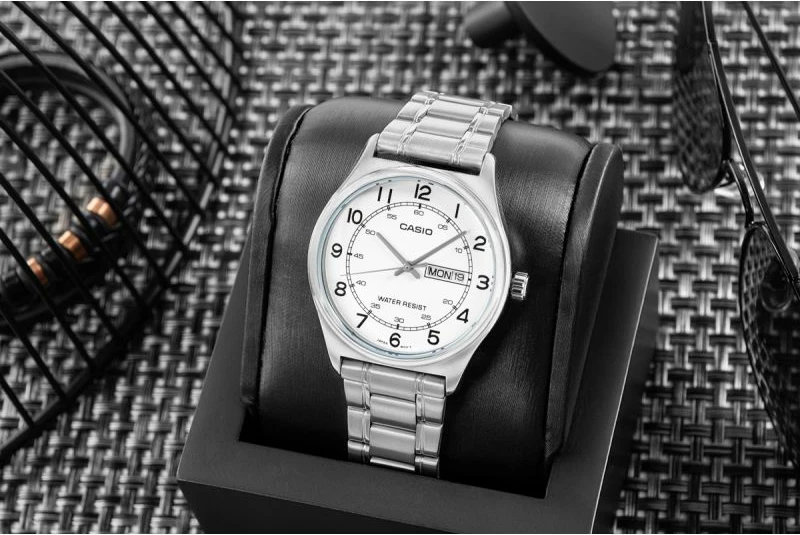 Orë dore për meshkuj CASIO, argjend