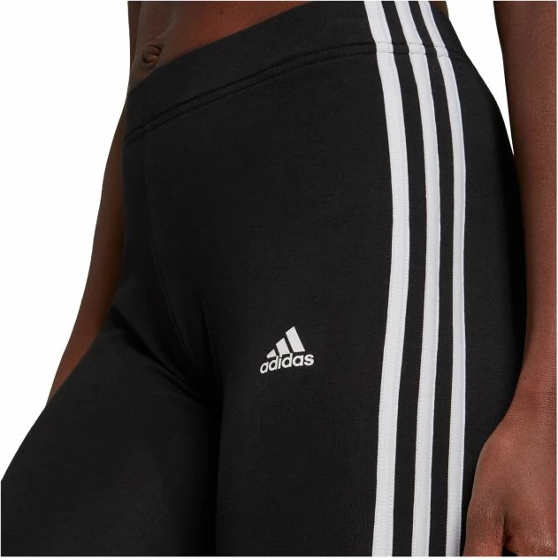 Shorce për femra adidas, të zeza
