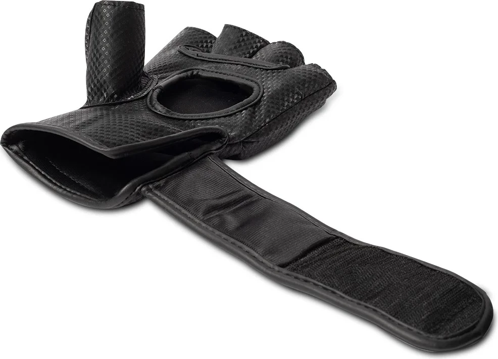 Manton MMA Gloves (With Thumb) - Black/White [Madhësia: S/M]