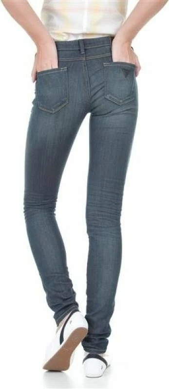 Pantallona xhins Guess femra