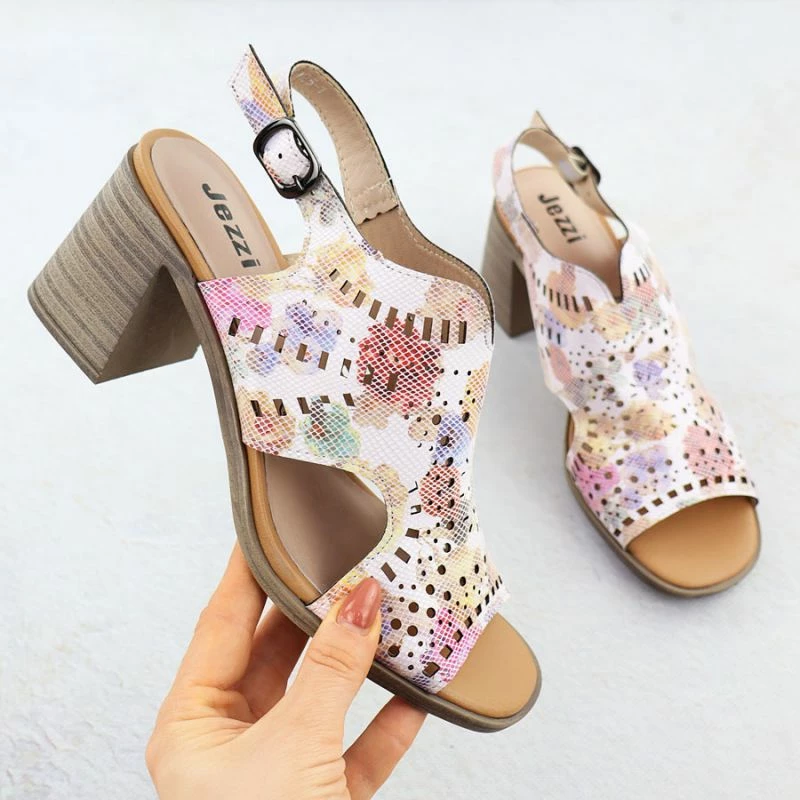 Sandale me taka Jezzi 24125 për femra
