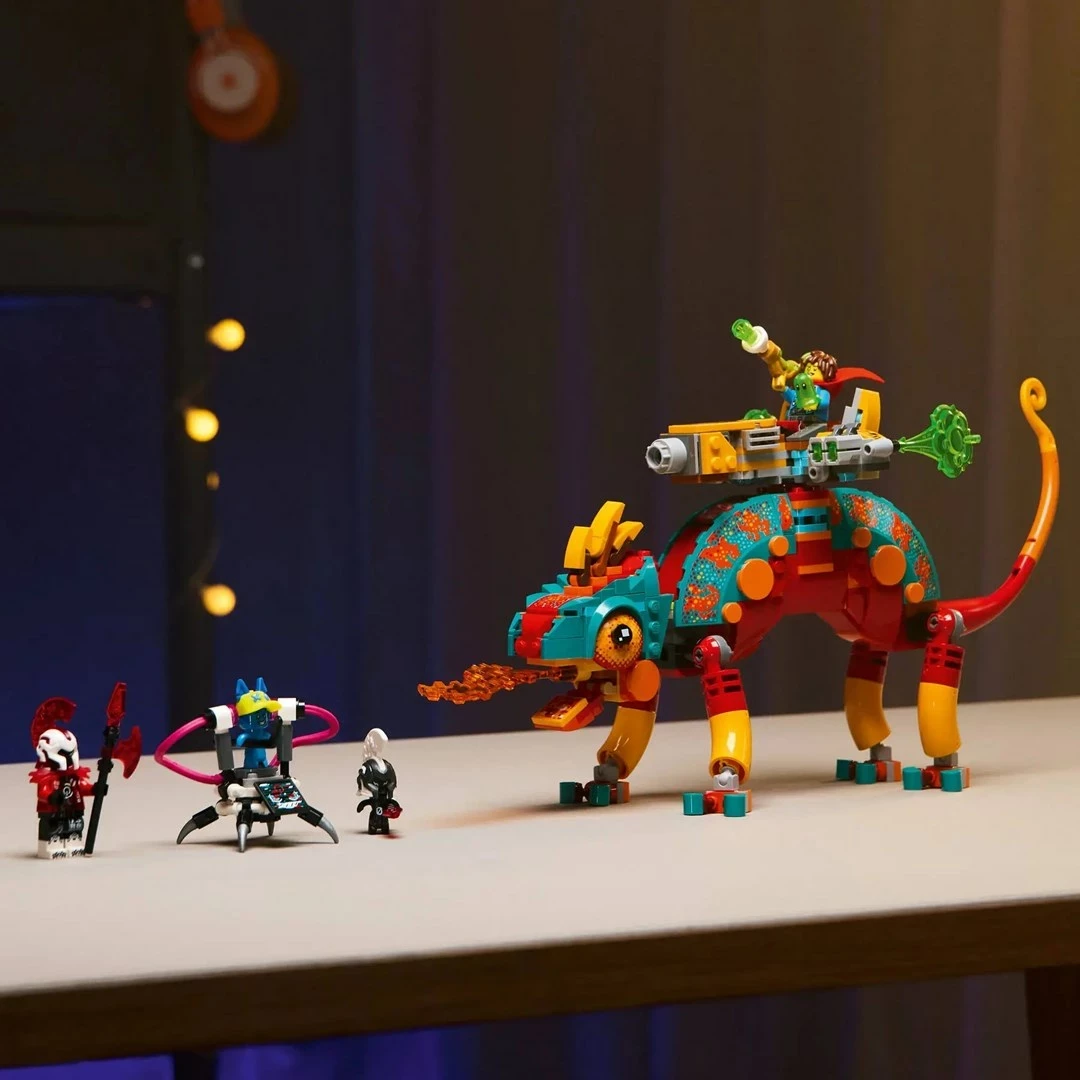 Set LEGO DREAMZZZ Mateo's Fire Chameleon 71492, 443 pjesë, me 2 minifigura, shumëngjyrësh