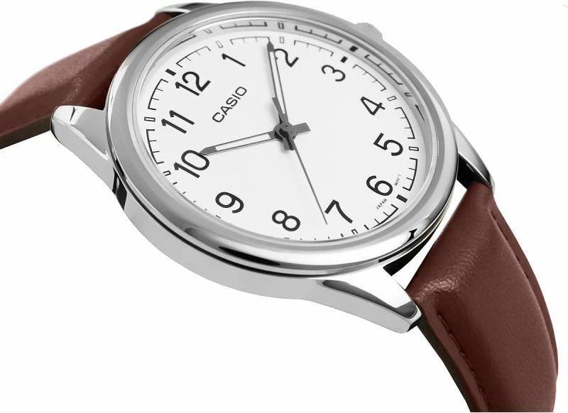 Orë dore për meshkuj Casio, kafe