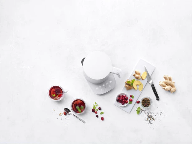 Vluese uji Pro Zwilling, 1.5L, argjend