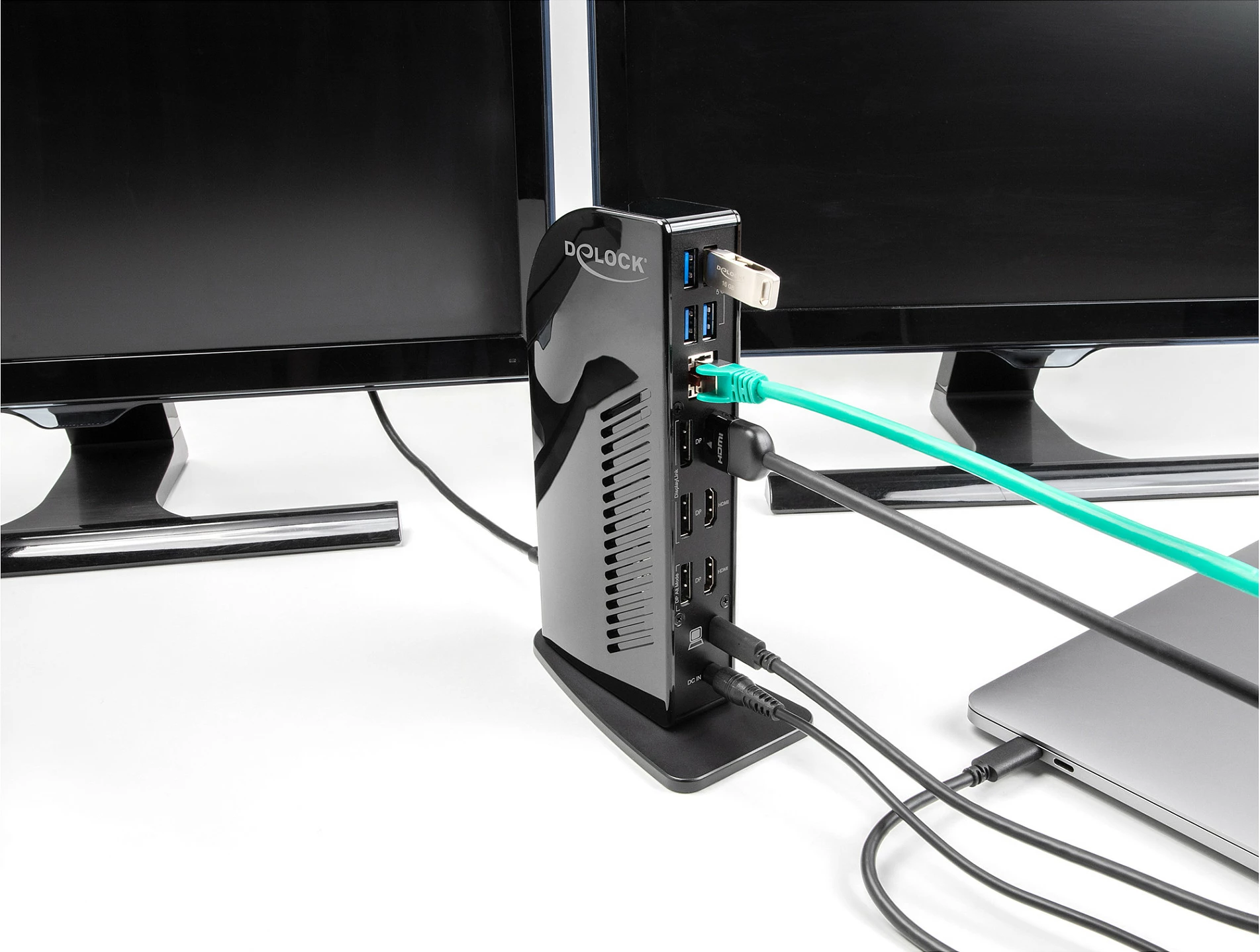 Docking station USB-C DeLOCK Triple Display DisplayLink 4K, PD 96W, LAN, HDMI/DP, e zezë