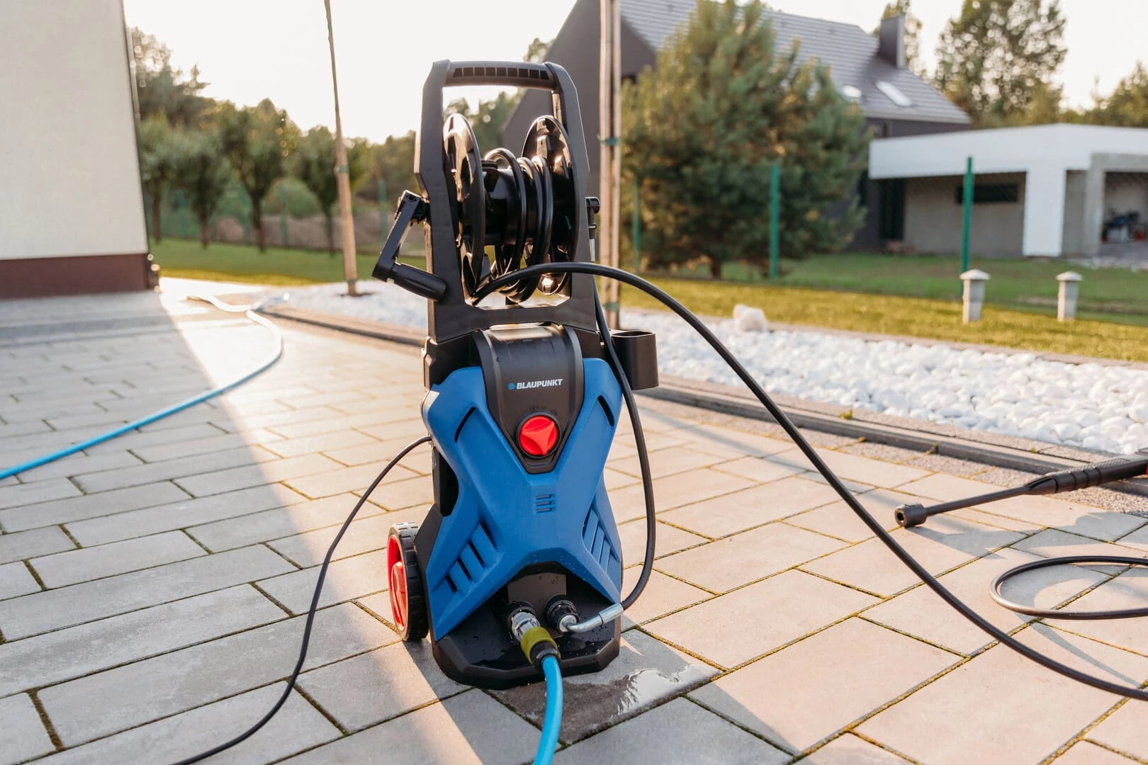 Paisje Për Larjen E Veturave BLAUPUNKT PW6010