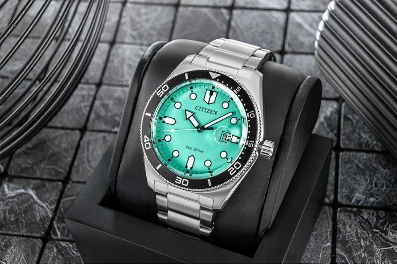 Orë dore për meshkuj CITIZEN Marine Sporty AW1760-81W, set me kuti