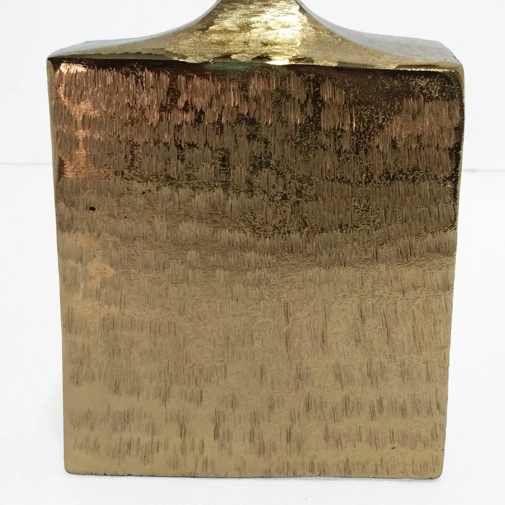 Vazo dekorative prej alumini, ngjyrë ari, 18x9x28cm