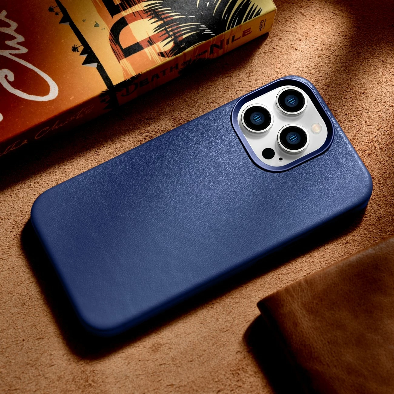 Mbështjellës iCarer për iPhone 14 Pro Max, lëkurë natyrale, MagSafe, kaltër