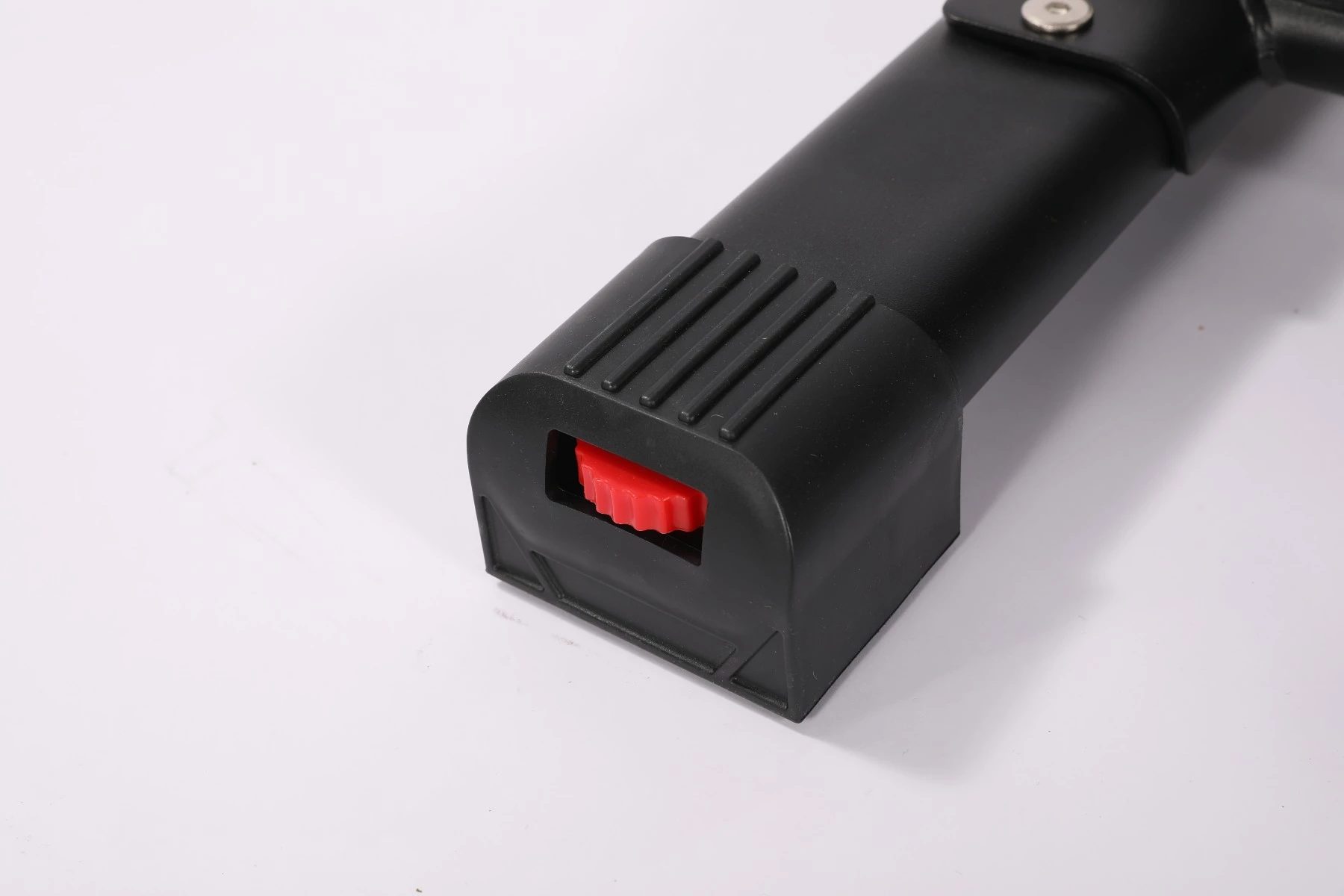 Biçikletë statike indoor ART.IS sport AS1 (AS8723), rrotë fluturimi 6 kg, Bluetooth Kinomap/Zwift, ngarkesë max 120 kg, e zezë/kuqe