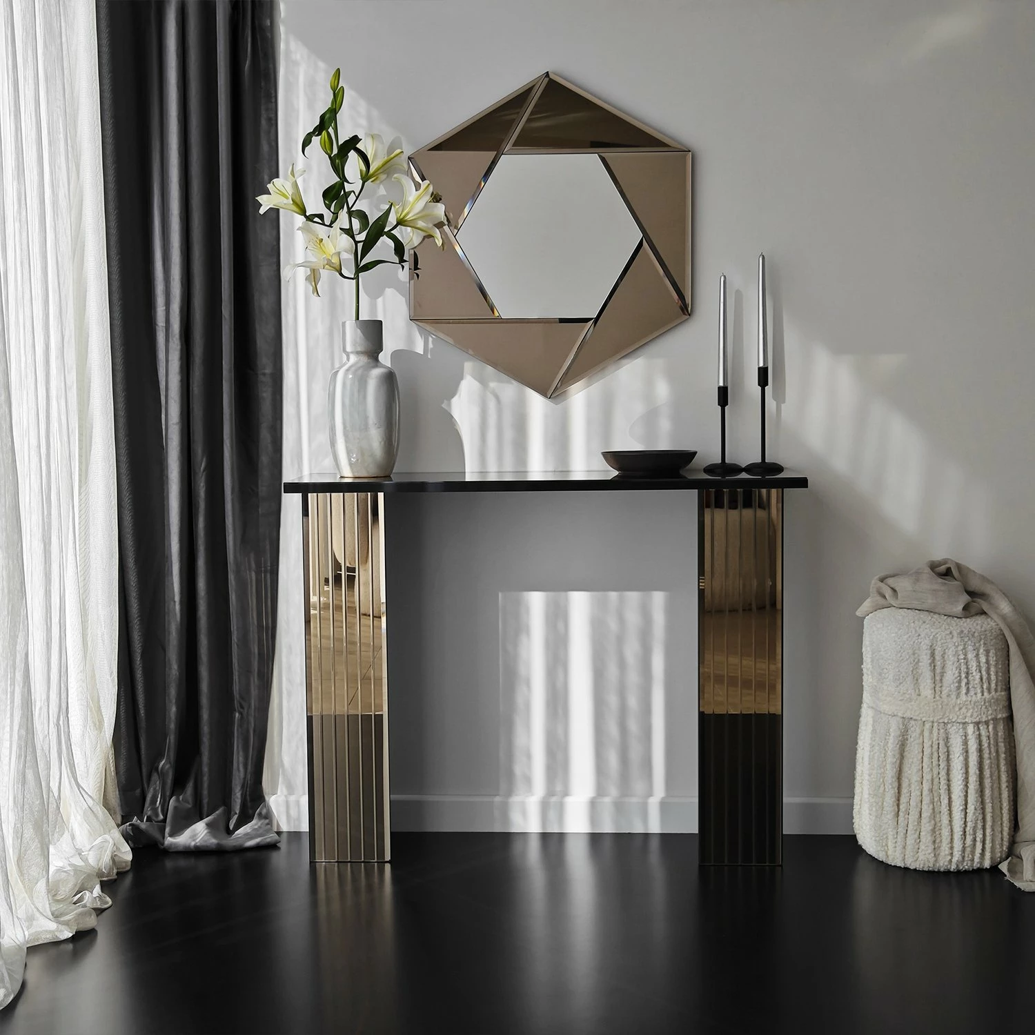 Komodë Hanah Home, 3 sirtarë, ngjyrë bronzi