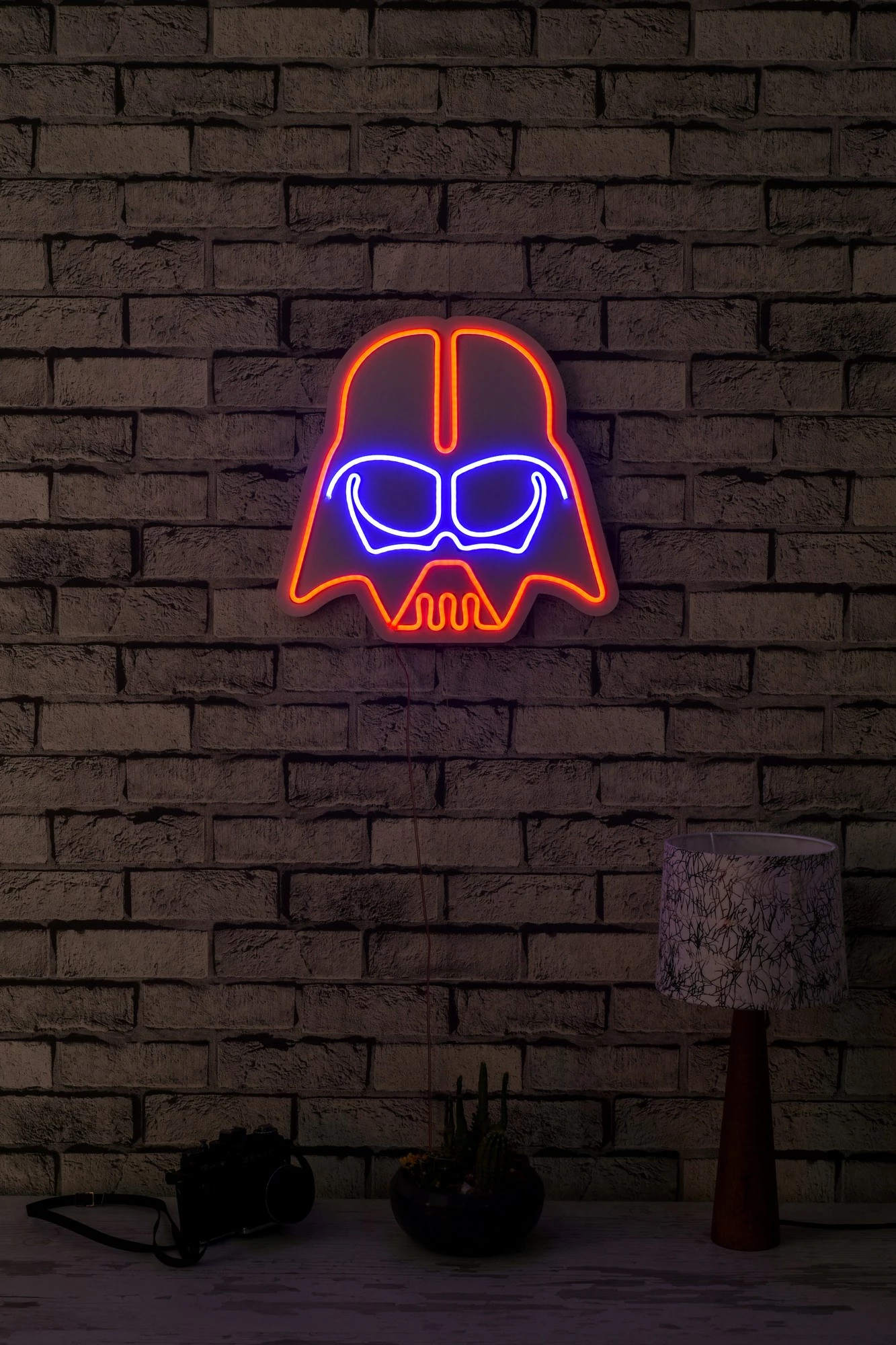 Dekor dritash LED plastike, Darth Vader, e kuqe dhe blu