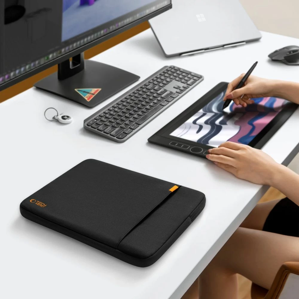 Mbështjellës laptopi Tech-Protect Defender 13-14", i zi