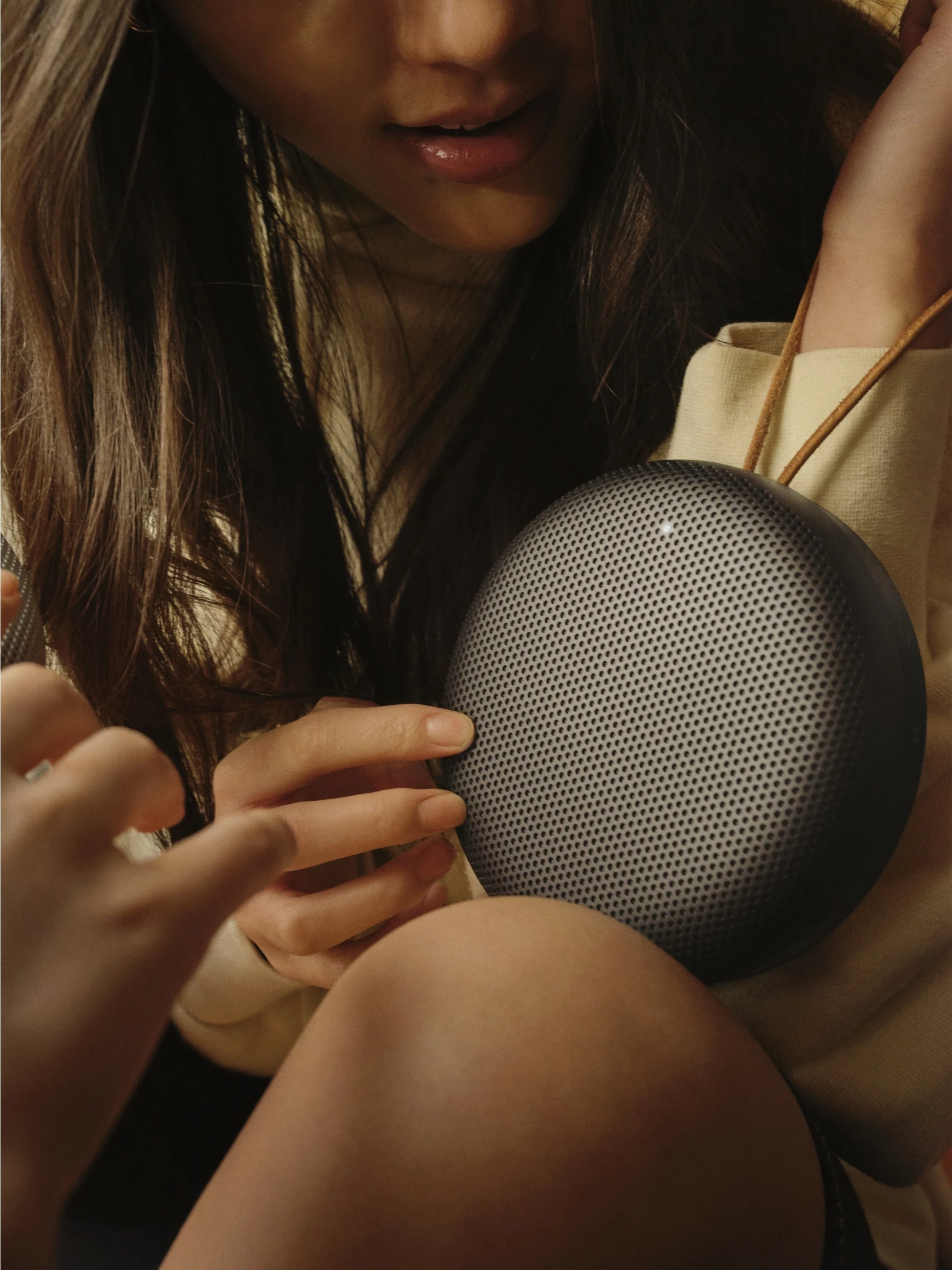 Altoparlant Bluetooth Bang & Olufsen BeoPlay A1 2nd Edition, 3000mAh, Anthracite Black