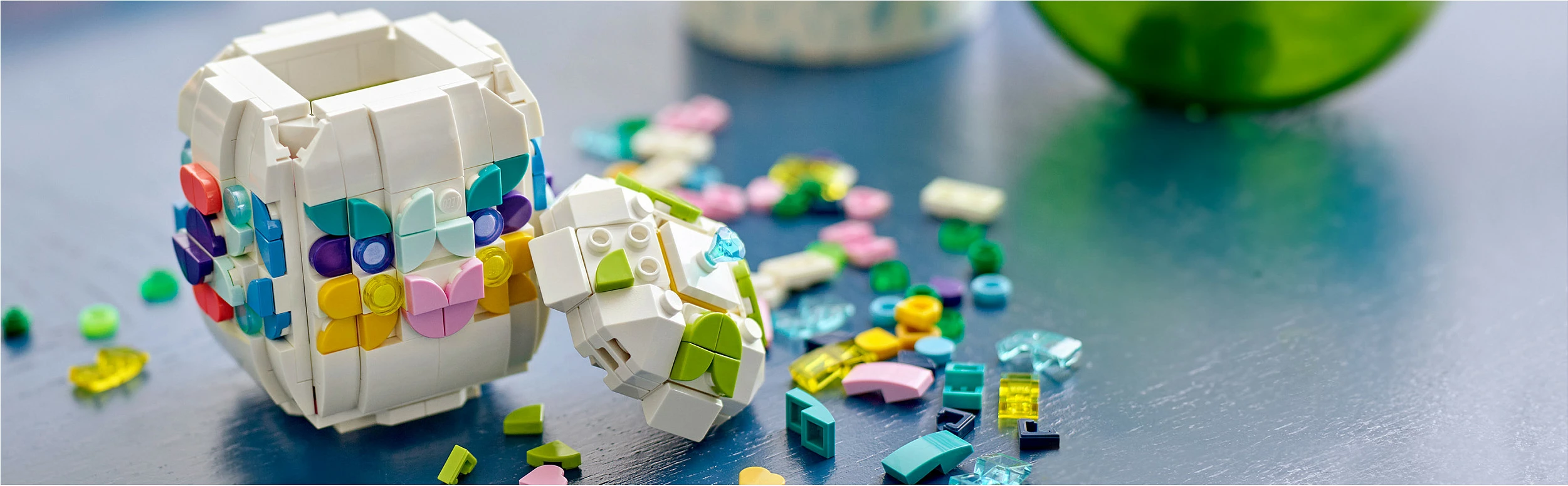 Set ndërtimi LEGO Iconic 40816 Decorative Easter Egg, 386 copë, 9+ vjeç, shumëngjyrësh