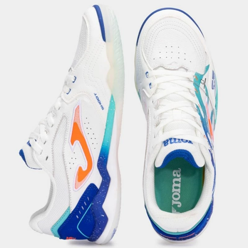 Atlete për meshkuj dhe femra Joma, për futboll të brendshëm