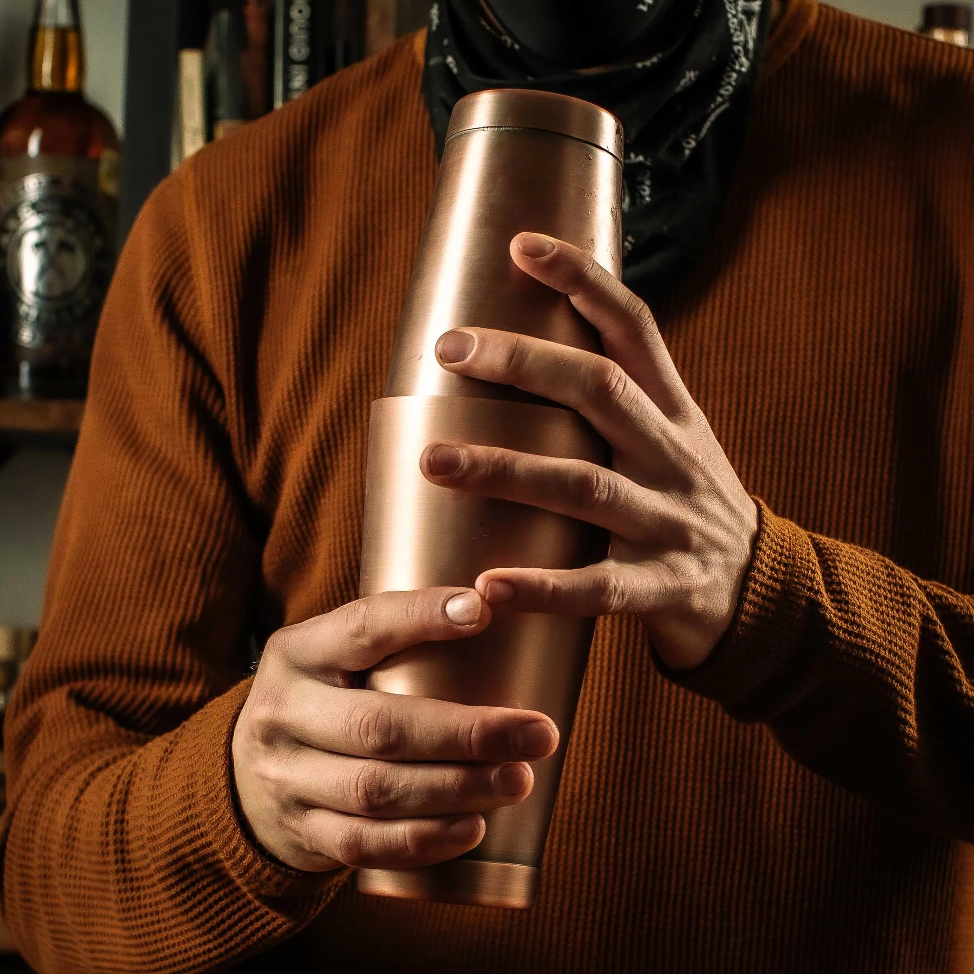 Set shaker koktejli, BarFly, 700 ml + 500 ml, bakër antik