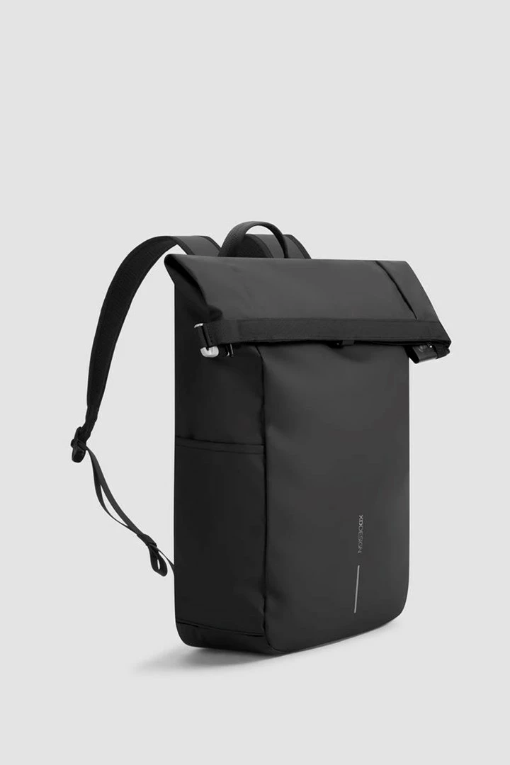 Çantë shpine XD DESIGN Urban, rezistente ndaj ujit, 20 L, e zezë