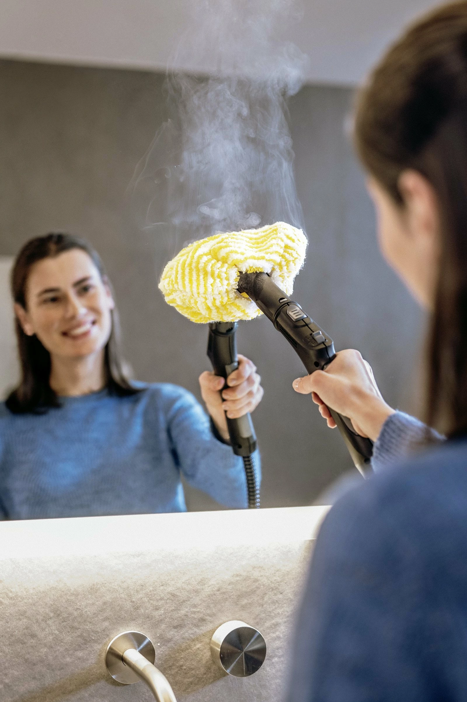 Pastrues me avull Karcher SC 5 EasyFix 1.512-660.0 2250 W, 4.2 bar, 0.5 L, i bardhë