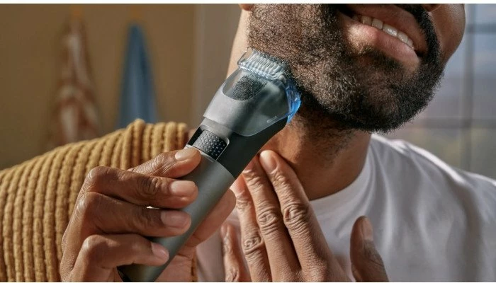 Trymer për mjekër Philips Beardtrimmer Series 7000 BT7670/15, 40 nivele 0.4-20mm, i zi, me brushë pastrimi