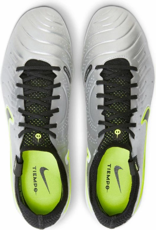 Atlete futbolli për meshkuj Nike, argjend