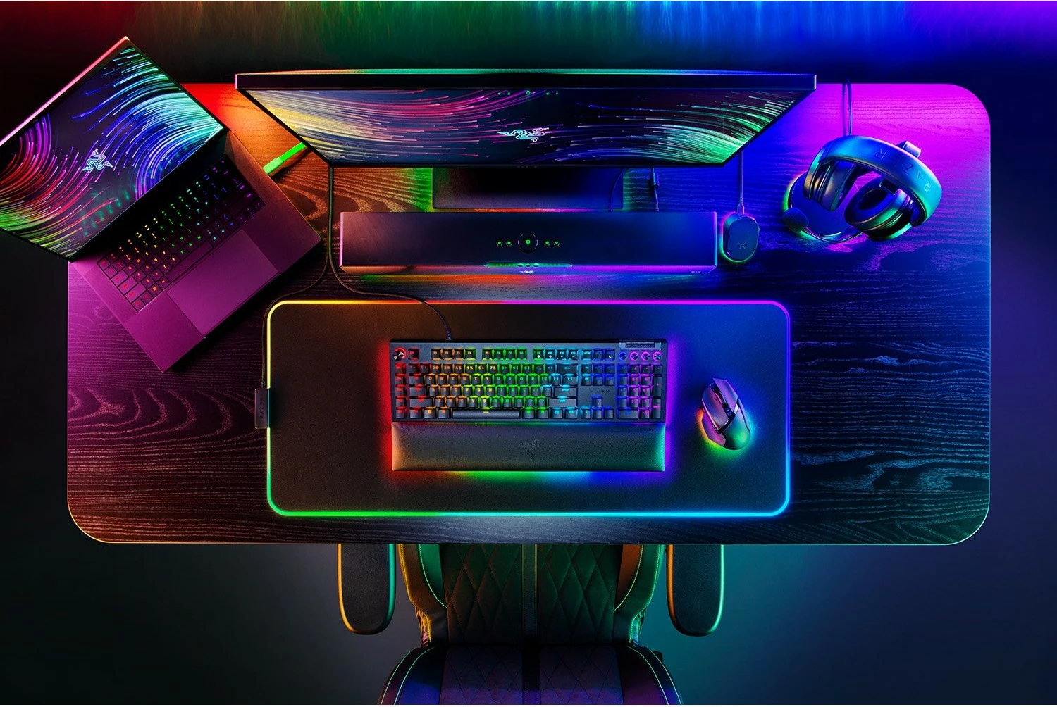 Tastierë mekanike Razer BlackWidow V4 Pro, RGB, QWERTZ, Razer Yellow, e zezë