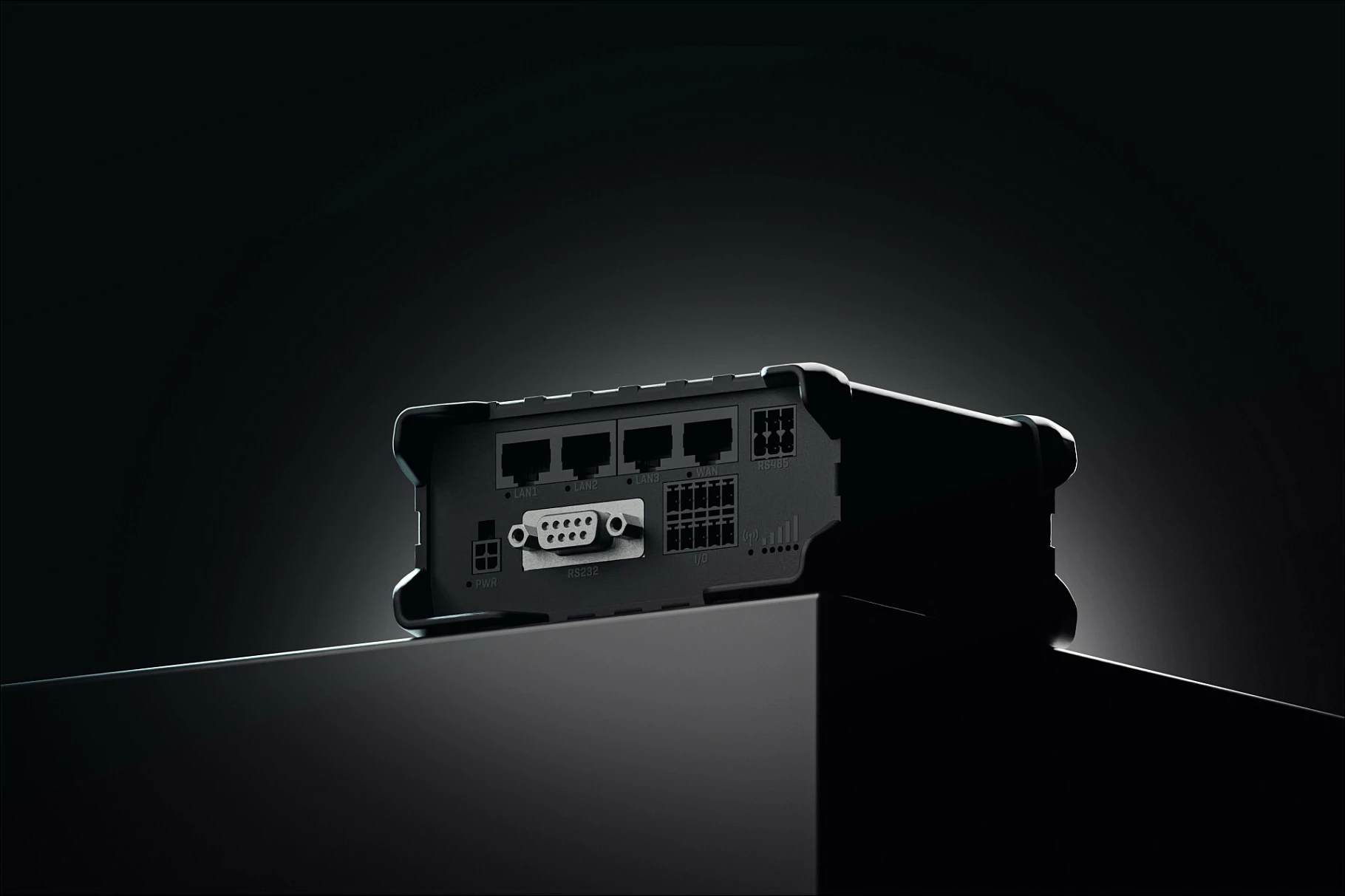 Router industrial 4G Teltonika RUT956, Fast Ethernet, Wi‑Fi, GNSS, eSIM, i zi