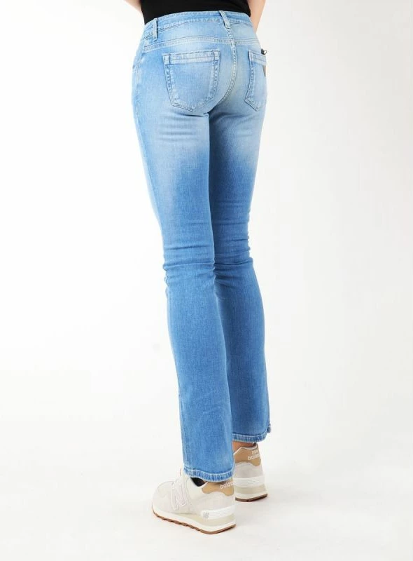 Xhinse Guess femra