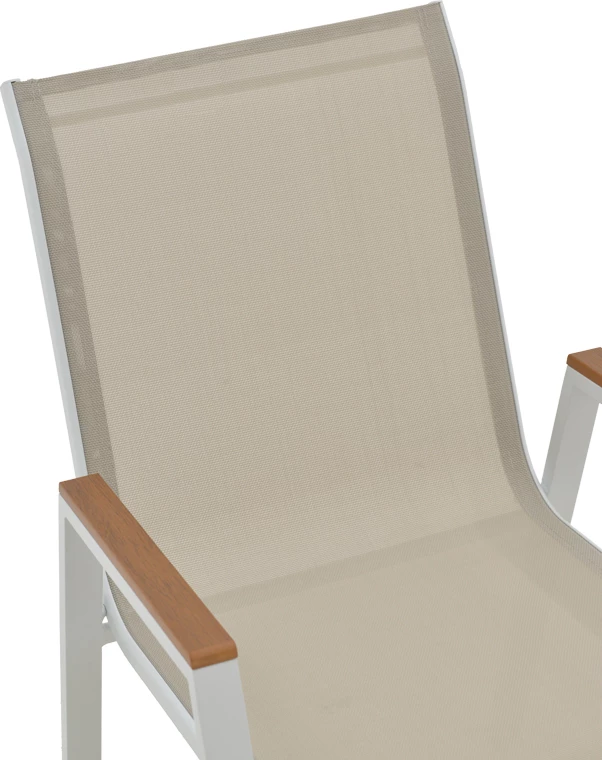 Tavolinë me karrige Synergy-Azelie set prej 3 copë ngjyrë e bardhë alumini dhe dru i përpunuar ngjyrë natyrale 80x80x74cm