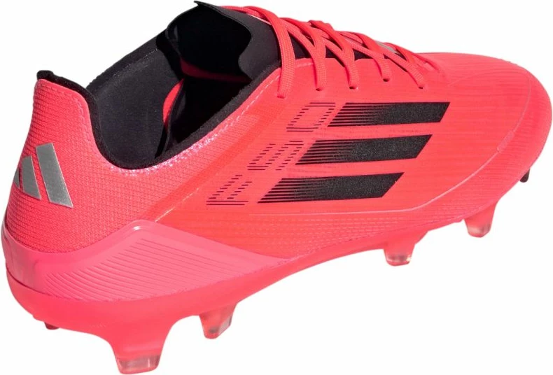 Atlete futbolli adidas për meshkuj, të kuqe [Madhësia: 41 1/3]
