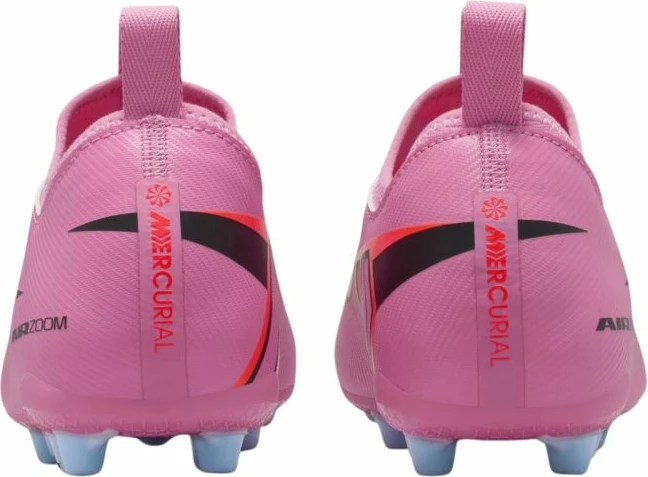 Atlete futbolli për fëmijë Nike, të kuqe