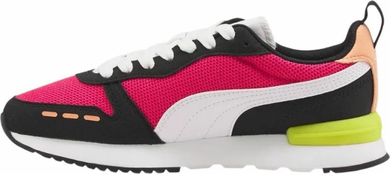 Atlete për femra Puma, të bardha me të zeza dhe të rozë