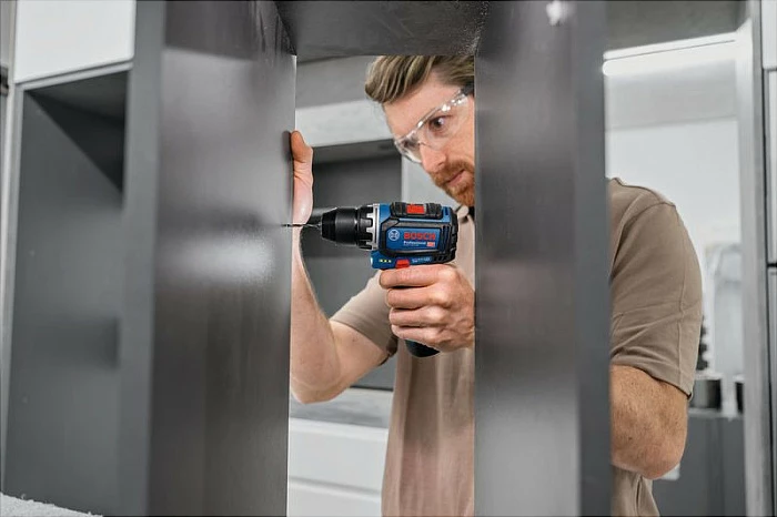 Bormashinë/vidhosëse me bateri Bosch GSR 12V-32 Professional, 12V, 2x 2.0Ah, me çantë, blu/zezë