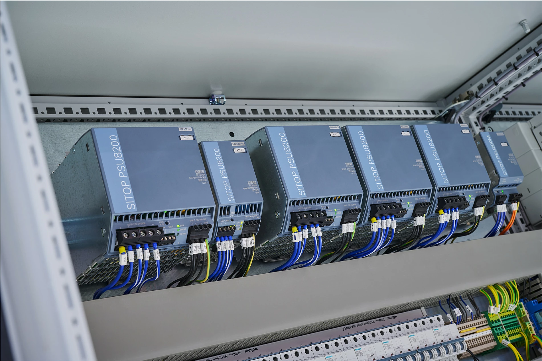 Furnizues rryme Siemens SITOP PSU8200 6EP34368SB000AY0, 24V/20A, gri/bardhë