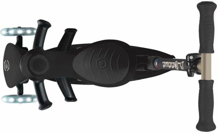 Trotinetë me ulëse Globber GO•UP DELUXE LIGHTS 3-në-1 për fëmijë