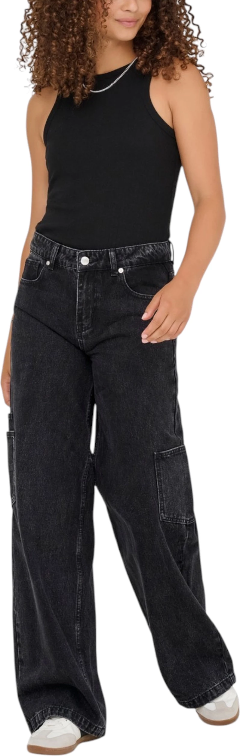 Xhinse cargo wide leg për femra Only Onlkira Reg Wide Cargo Dnm Mae 15352422, të zeza [Madhësia: W29 L32]