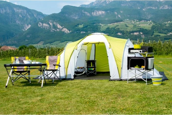 Kuzhinë kampingu palosëse BRUNNER Snack Basic 0422095N.C03, 62x46cm, H90/109cm, gri/zezë, me çantë bartjeje