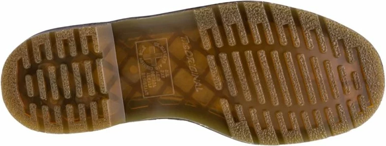 Atlete femra Dr. Martens, të zeza